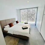 فيلة Jan With Heated Pool أذيخي