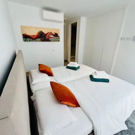 Jan With Heated Pool Вилла *