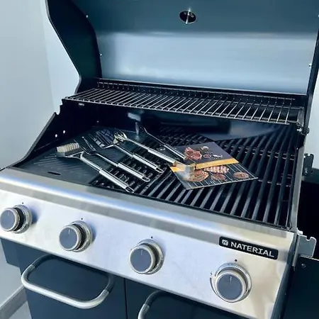 Jan With Heated Pool Вилла