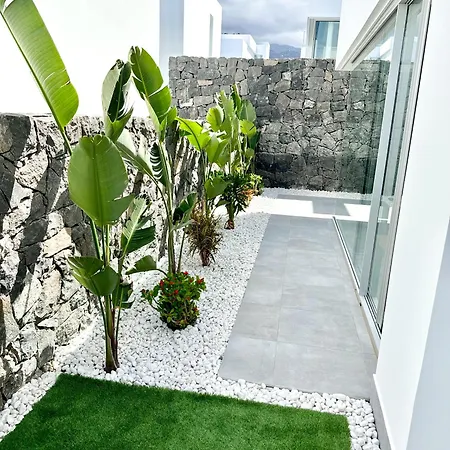 Вилла Jan With Heated Pool Адехе